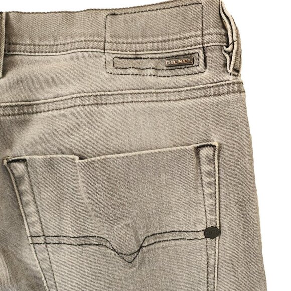 Genuine Pre-washed Grey Denim Diesel Jeans - Grey. Made in Italy. Pre - owned. - Picture 6 of 10
